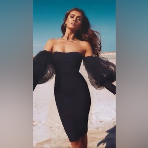 Bodycon black bandage dress or cocktail dress with puff mesh sleeves - Picture 4 of 6